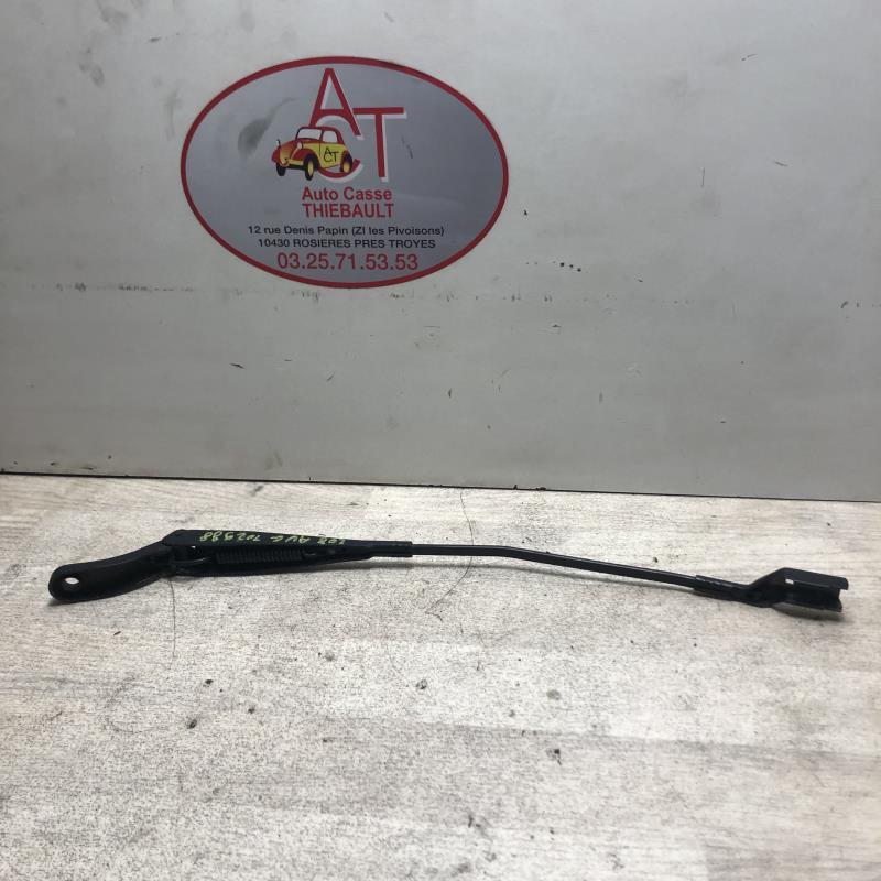 Braccio tergicristallo anteriore sinistro PEUGEOT 208 1 PHASE 1 Diésel - 1
