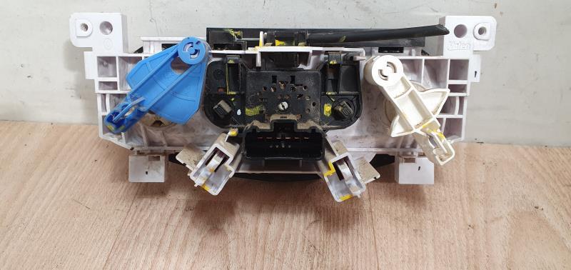 Commande chauffage DACIA DUSTER 1 PHASE 1 Diesel - 1
