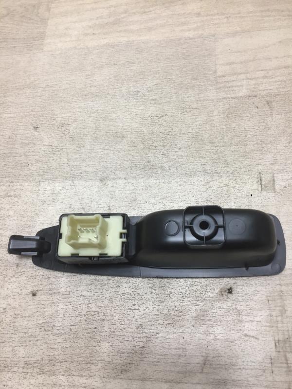 Interruttore lavacristalli posteriore destro RENAULT CLIO 4 PHASE 2 Diésel - 1