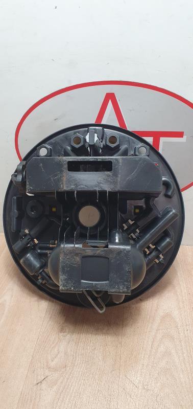 Cric (Ensemble depannage) RENAULT CLIO 2 PHASE 1 Diesel - 1