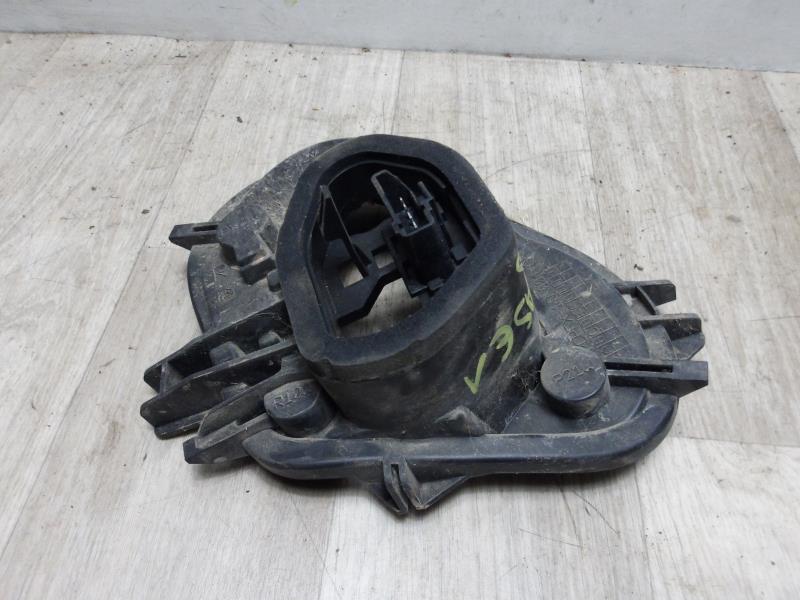 Base portalampade fanale posteriore destro PEUGEOT 208 1 PHASE 1 Diésel - 1