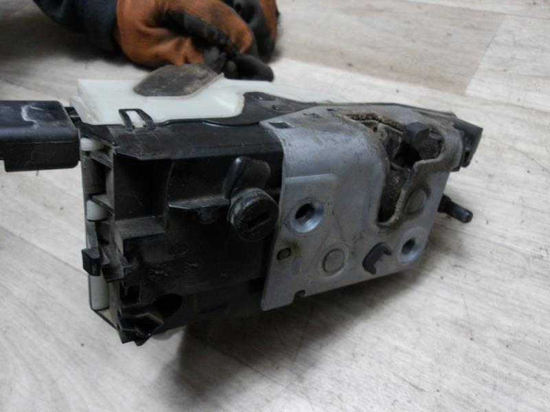 Serratura anteriore destra PEUGEOT 208 1 PHASE 1 Diésel - 1