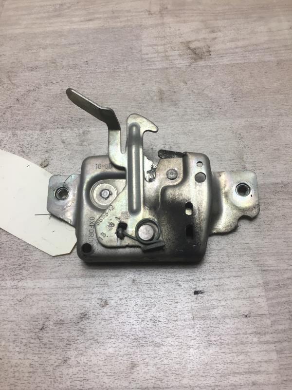 Serrure de capot RENAULT CLIO 3 PHASE 1 Diesel - 1
