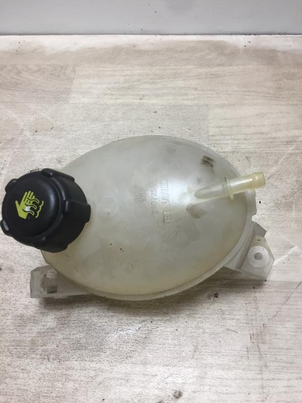 Vase d'expansion RENAULT CLIO 4 PHASE 2 Diesel - 1