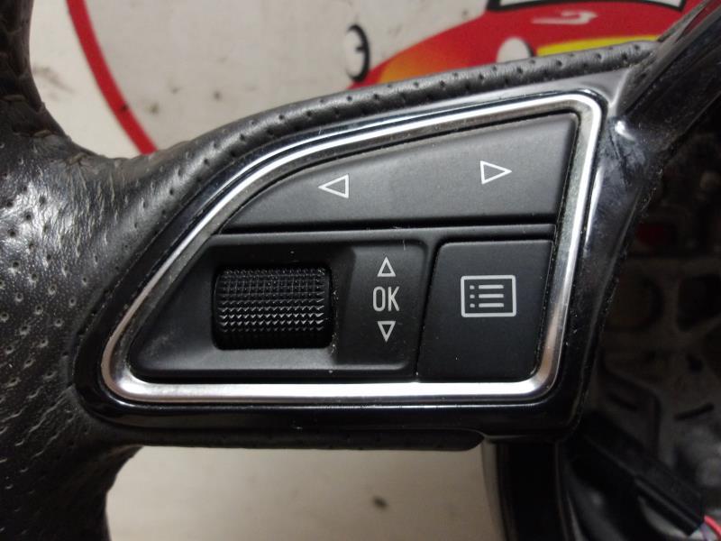 Volant AUDI A1 1 PHASE 1 Diesel - 1