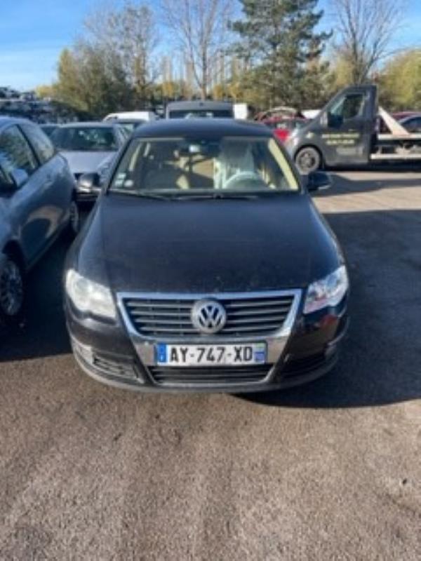 Parasale posteriore sinistro VOLKSWAGEN PASSAT 5 Diésel - 1