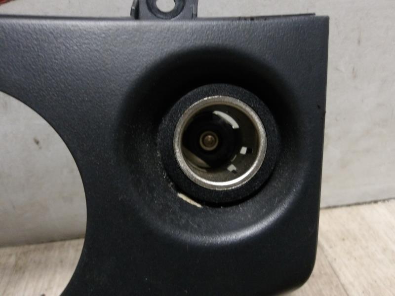 Bouton de warning NISSAN MICRA 3 PHASE 3 Essence - 1