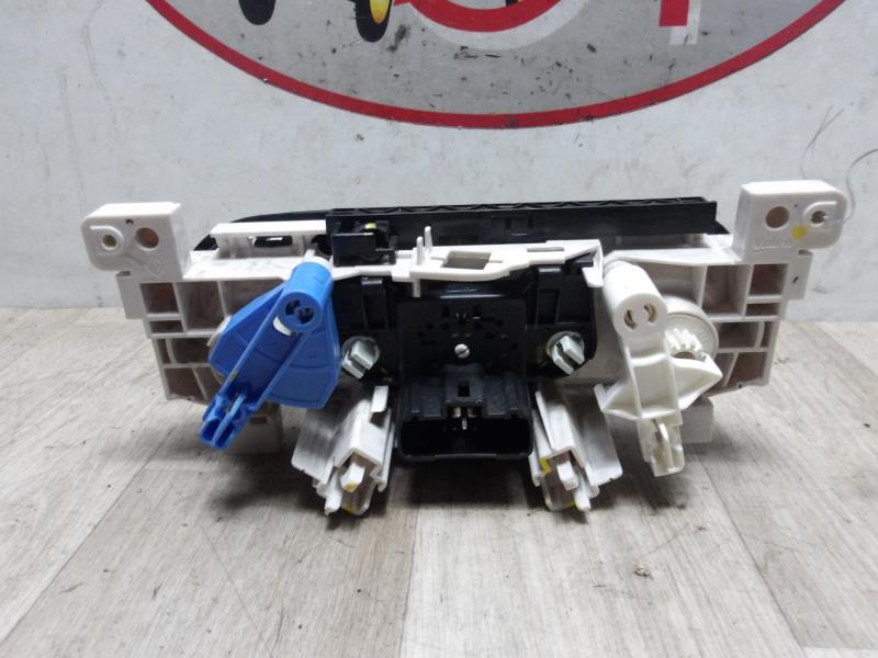 Commande chauffage DACIA DUSTER 1 PHASE 1 Diesel - 1