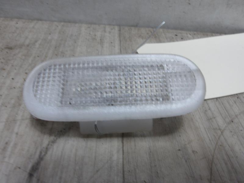 Eclairage de plafonnier RENAULT CAPTUR 1 PHASE 2 Essence - 1