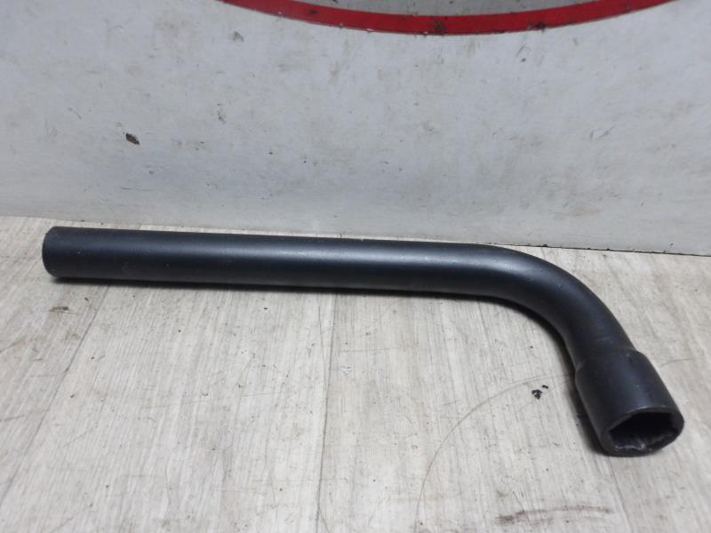 Manivelle cric RENAULT MEGANE 2 PHASE 1 Diesel - 1