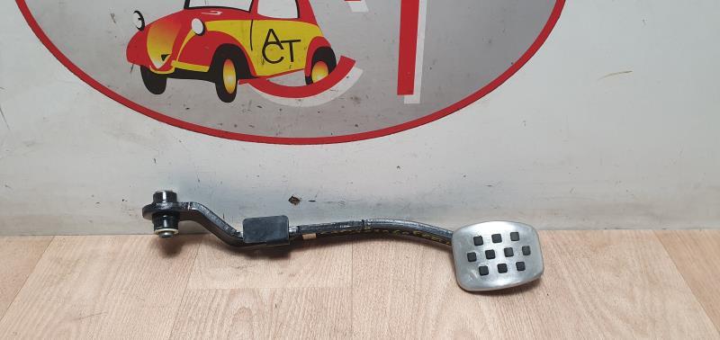 Pedale de frein RENAULT CAPTUR 1 PHASE 2 Essence - 1