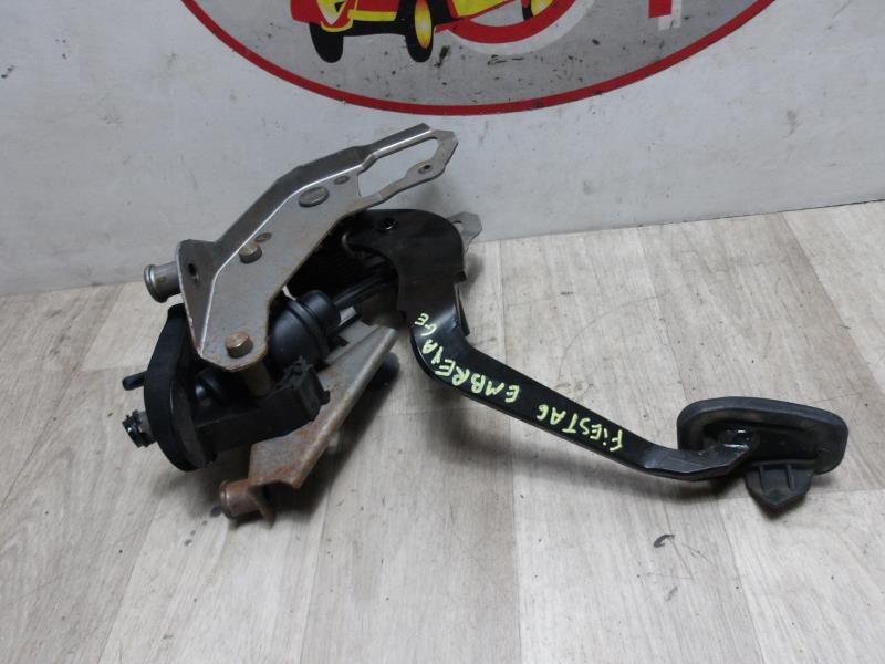 Pedale d'embrayage FORD FIESTA 6 PHASE 1 Diesel - 1