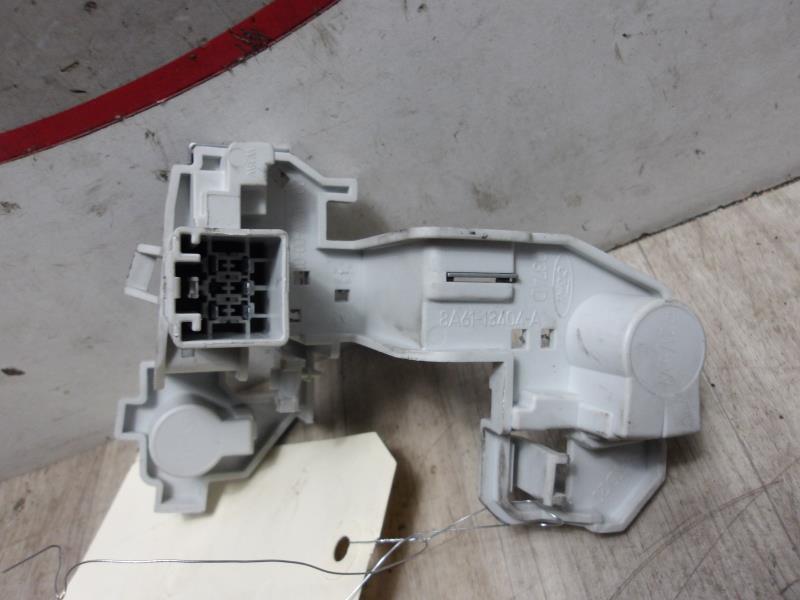 Base portalampade fanale posteriore destro FORD FIESTA 6 PHASE 1 Diésel - 1