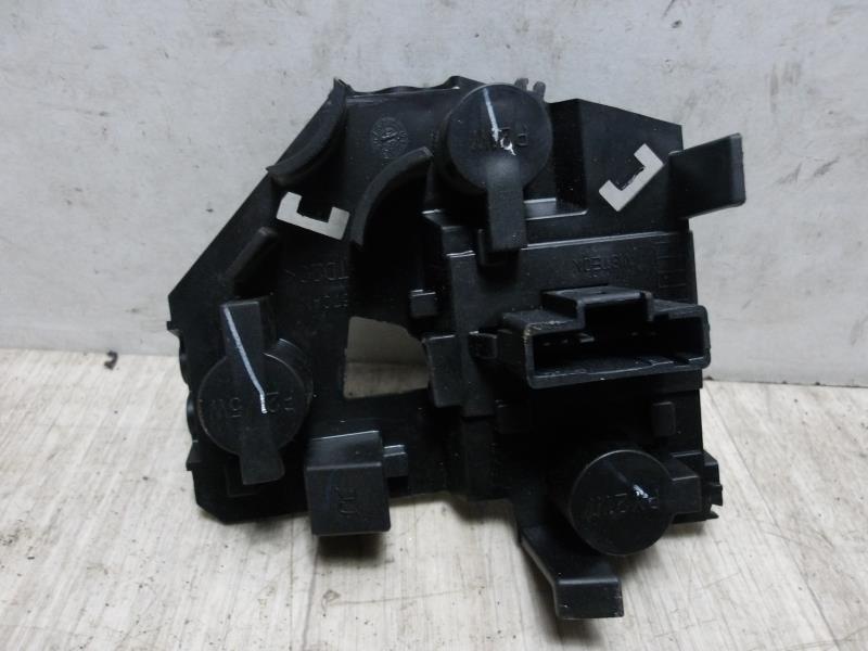 Base portalampade fanale posteriore destro PEUGEOT 206+ Diésel - 1