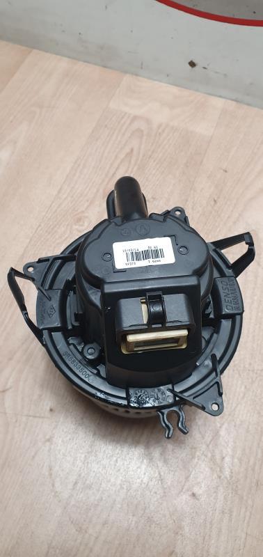 Ventilateur chauffage RENAULT CLIO 4 PHASE 1 Essence - 1