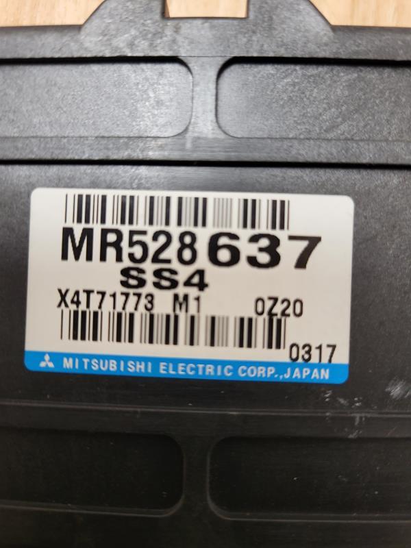 Boitier de commande de boite auto MITSUBISHI PAJERO 3 PHASE 1 Diesel - 1