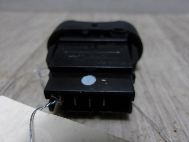 Bouton/Interrupteur DACIA DUSTER 1 PHASE 1 Diesel - 1
