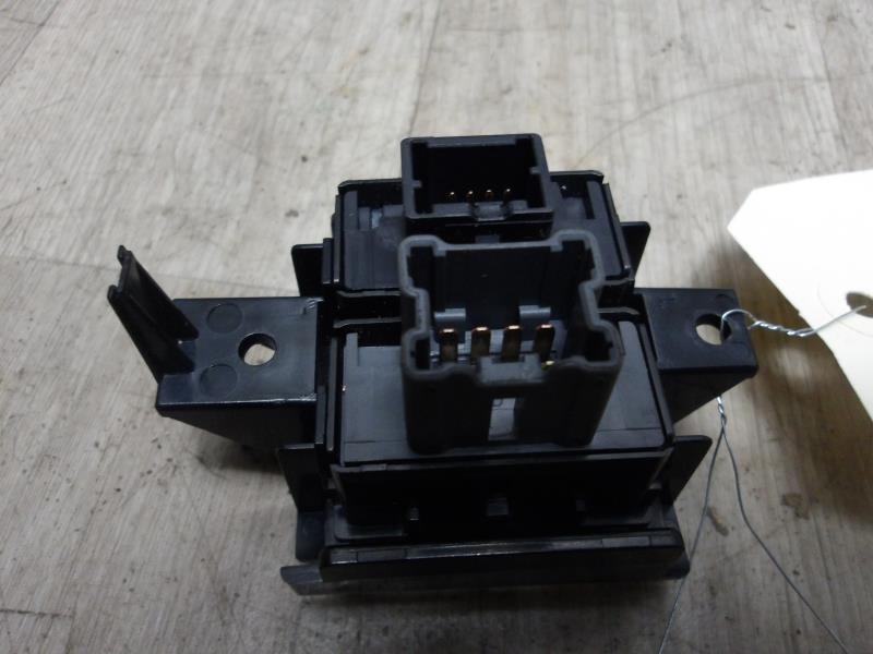 Botón/Interruptor NISSAN X-TRAIL 2 PHASE 1 Diésel - 1