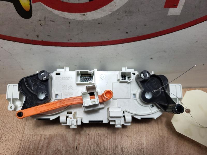 Commande chauffage PEUGEOT 208 1 PHASE 1 Diesel - 1