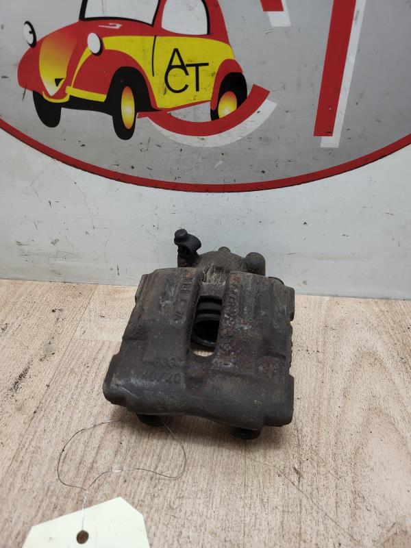 Pinza freni posteriore destra BMW SERIE 1 E87 PHASE 2 Diésel - 1