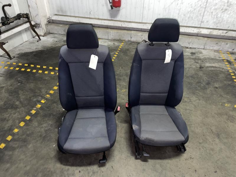 Interieur complet BMW SERIE 1 E87 PHASE 1  - 1