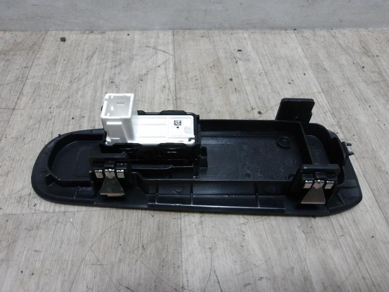 Interruttore lavacristalli anteriore destro PEUGEOT 308 2 PHASE 2 Diésel - 1