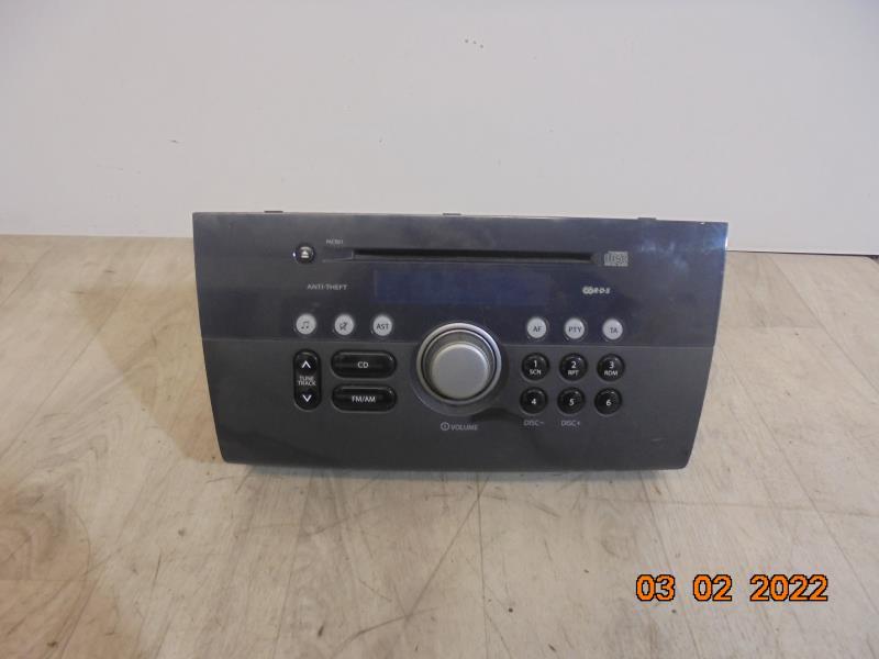 Autoradio d'origine SUZUKI SWIFT 3 Diesel - 1