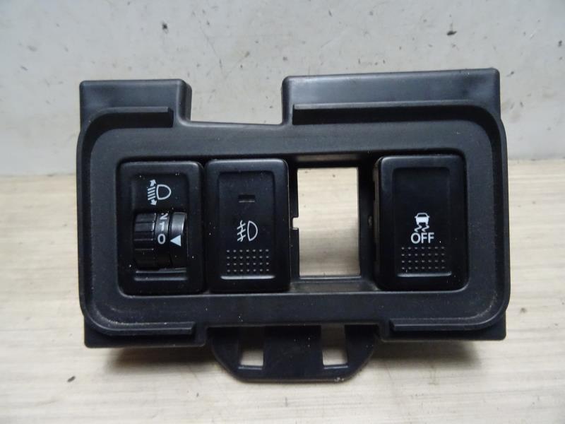 Bouton/Interrupteur SUZUKI SWIFT 4 Diesel - 1