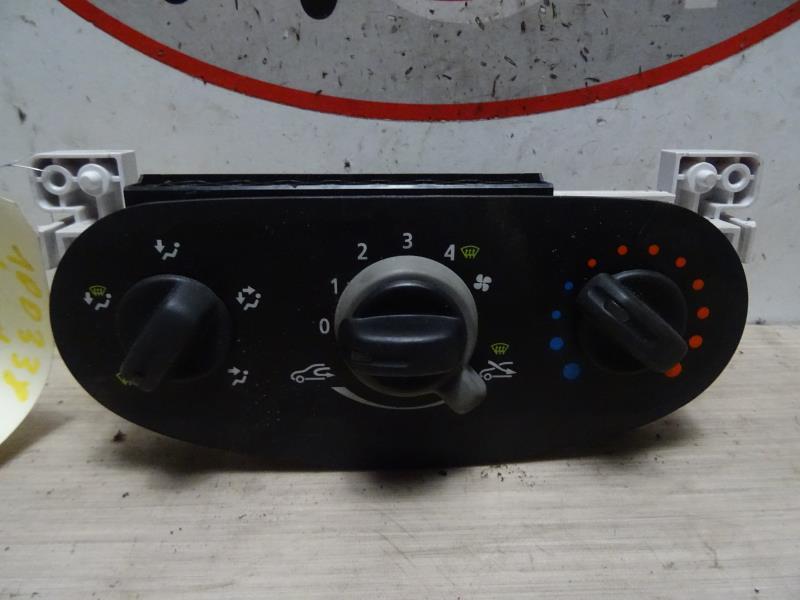 Commande chauffage DACIA SANDERO 1 Essence - 1