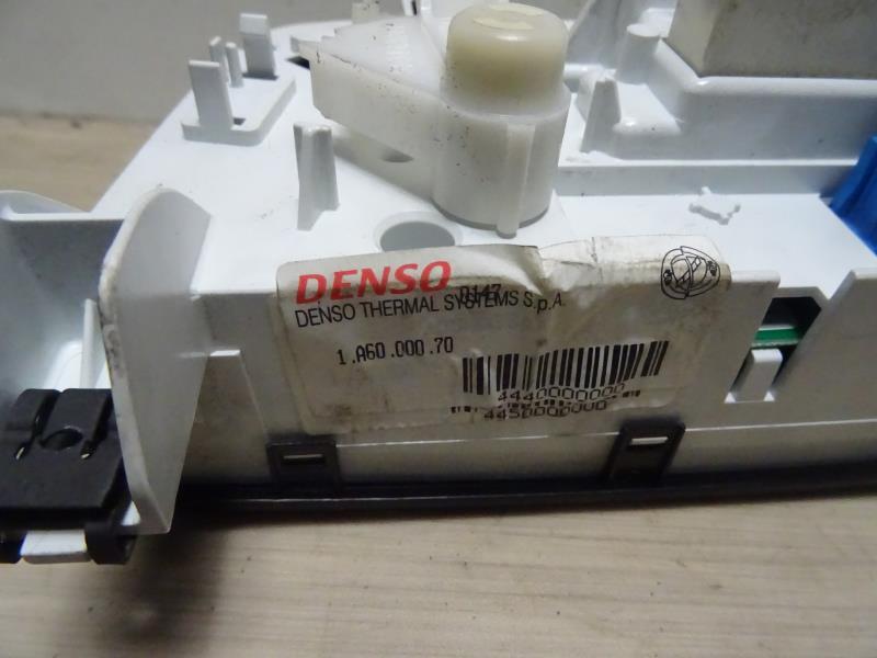 Commande chauffage FIAT GRANDE PUNTO Essence - 1