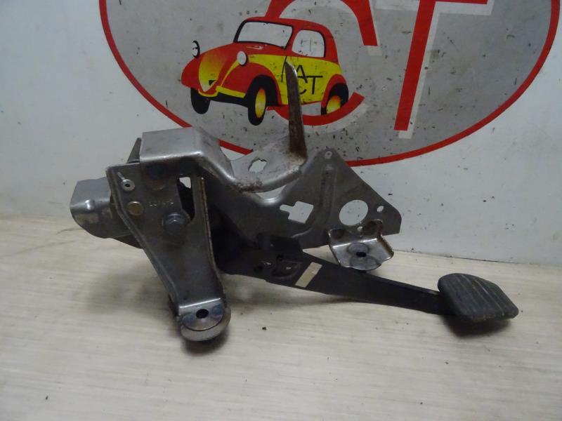 Pedale d'embrayage RENAULT CLIO 4 PHASE 1 Diesel - 1