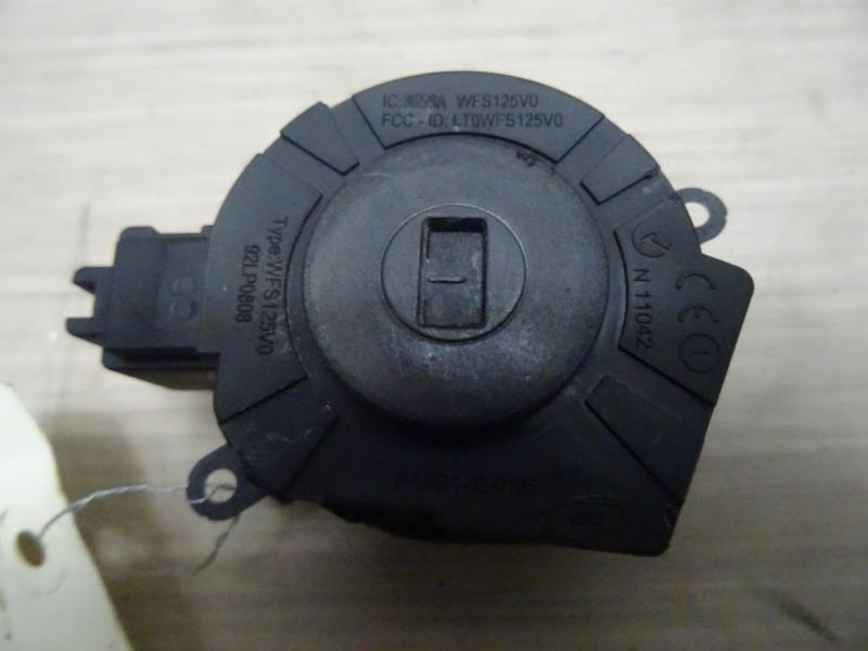 Verrou colonne de direction VOLVO C 70 2 PHASE 1 CABRIOLET Essence - 1