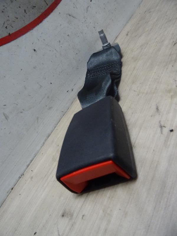 Aggancio cintura sicurezza posteriore destro CITROEN C3 2 PHASE 2 Gasolina - 1