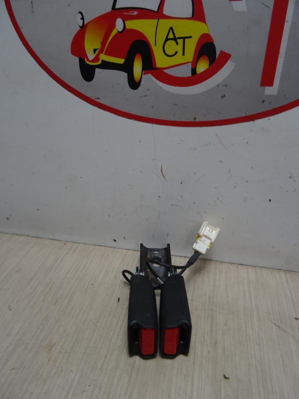 Aggancio cintura sicurezza posteriore destro CITROEN C4 2 PHASE 1 Diésel - 1