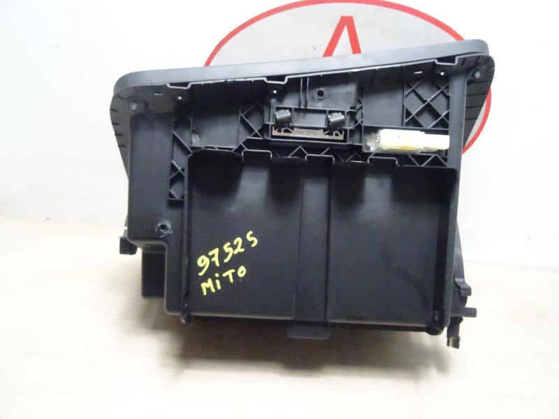 Boite a gants ALFA ROMEO MITO PHASE 1 Diesel - 1