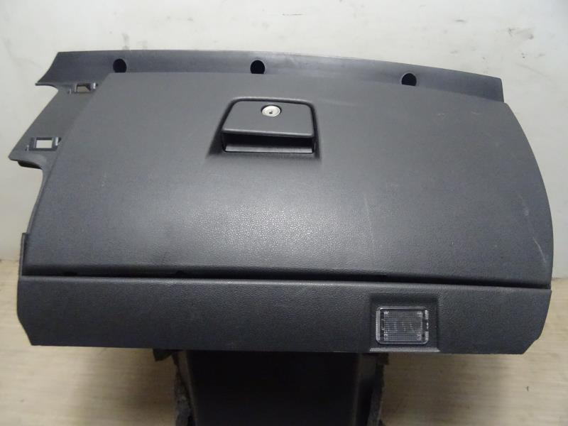 Boite a gants VOLVO S 40 2 PHASE 2 Diesel - 1
