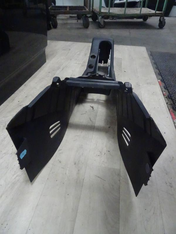 Console central (interieur plastique) CITROEN C3 2 PHASE 2 Essence - 1