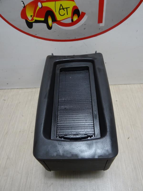 Console central (interieur plastique) VOLVO C 70 2 PHASE 1 CABRIOLET Essence - 1