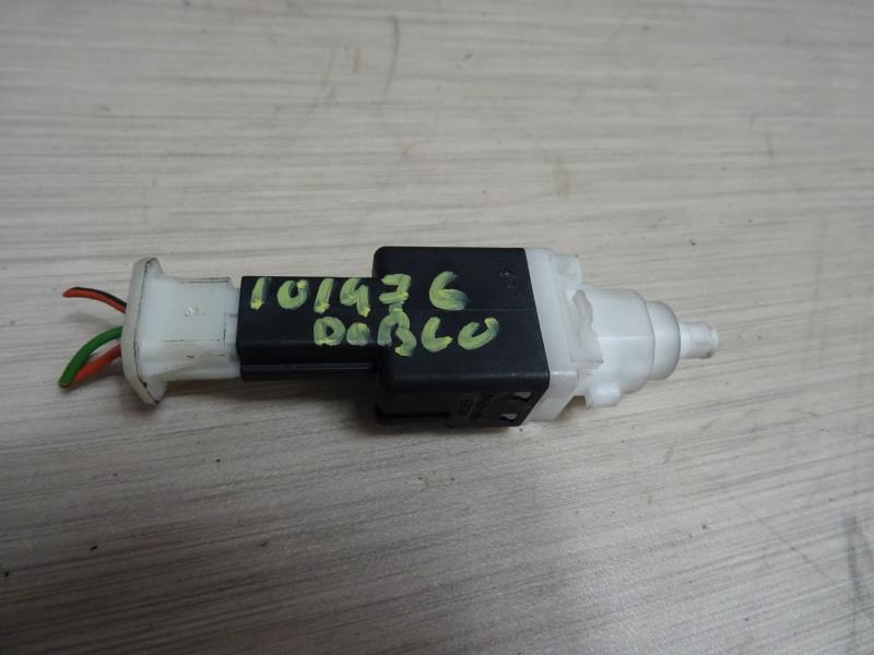 Contattore luce stop FIAT DOBLO 1 PHASE 2 Diésel - 1