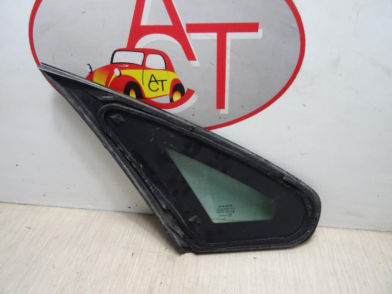 Custode arriere droit VOLVO S 40 2 PHASE 2 Diesel - 1