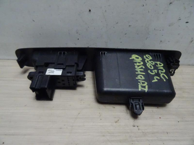 Interruttore lavacristalli posteriore sinistro NISSAN QASHQAI 1 PHASE 1 Diésel - 1