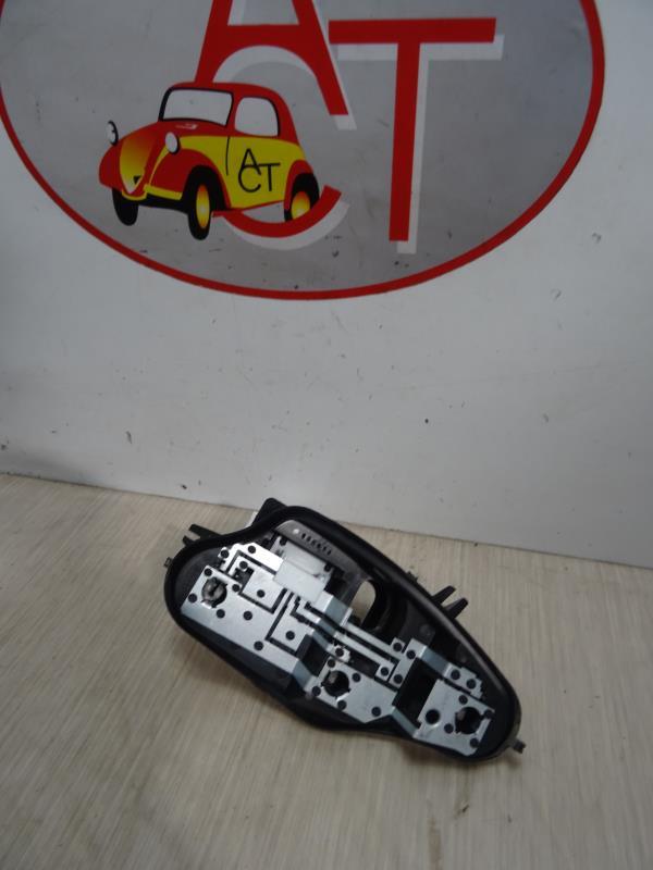 Base portalampade fanale posteriore sinistro CITROEN C3 2 PHASE 2 Gasolina - 1