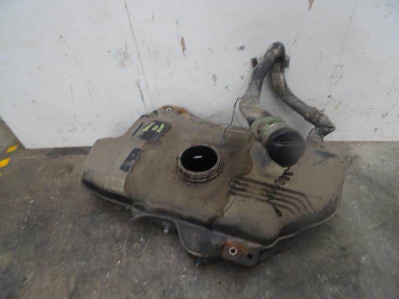Reservoir MITSUBISHI COLT 6 PHASE 1 Essence - 1