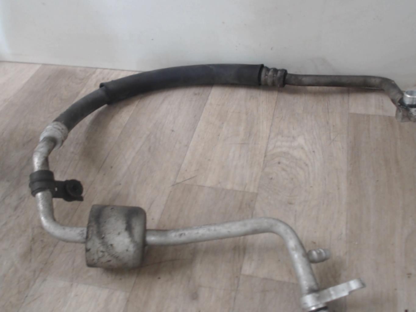 Tuyau de climatisation SUZUKI IGNIS 2 Diesel - 1