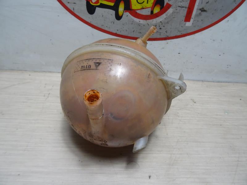 Vase d'expansion VOLKSWAGEN PASSAT 5  - 1