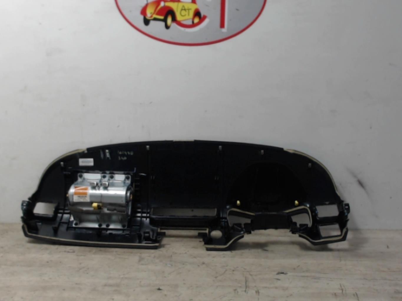 Planche de bord complete VOLVO S 40 2 PHASE 2 Diesel - 1