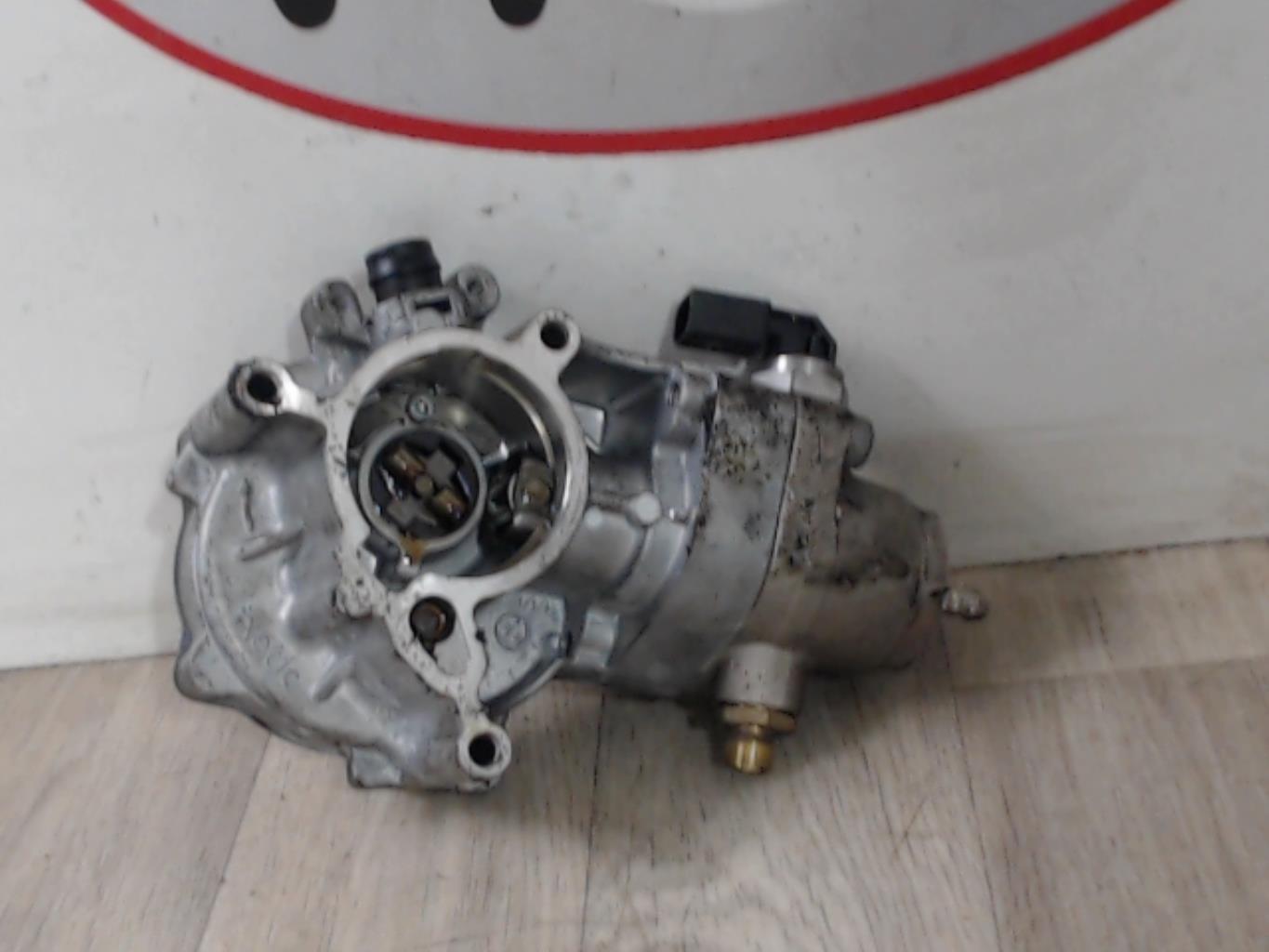 Pompe haute pression AUDI A3 3 LIMOUSINE S3 PHASE 1 Essence - 1