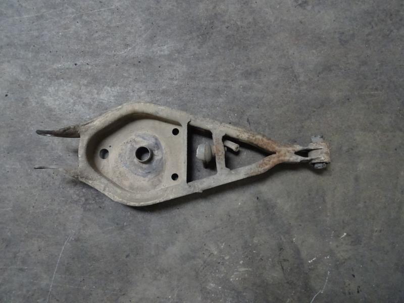Braccio sospensione posteriore destra BMW X3 E83 PHASE 1 Diésel - 1