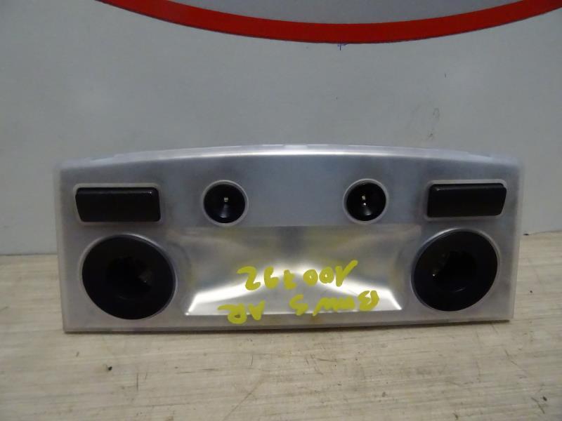 Eclairage de plafonnier BMW SERIE 5 E60 PHASE 2 Diesel - 1