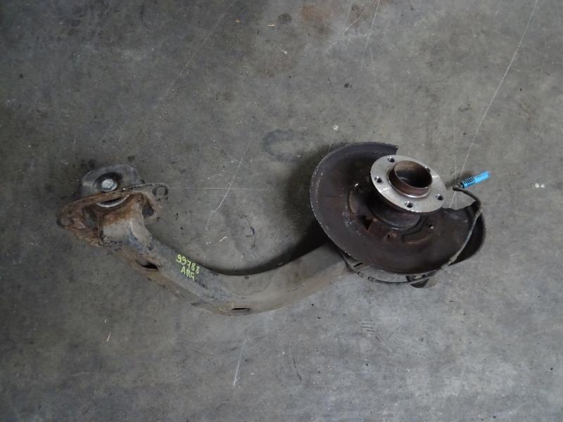 Fusee arriere gauche BMW X3 E83 PHASE 1 Diesel - 1